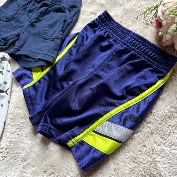 Baby Boy Soft Shorts Lot Bundle (3 pairs) 9-12 months Carters - Picture 5 of 7